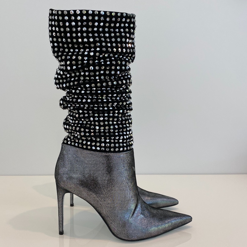RENE CAOVILLA GALAXIA CRYSTAL BOOTS SIZE 8 NEW!